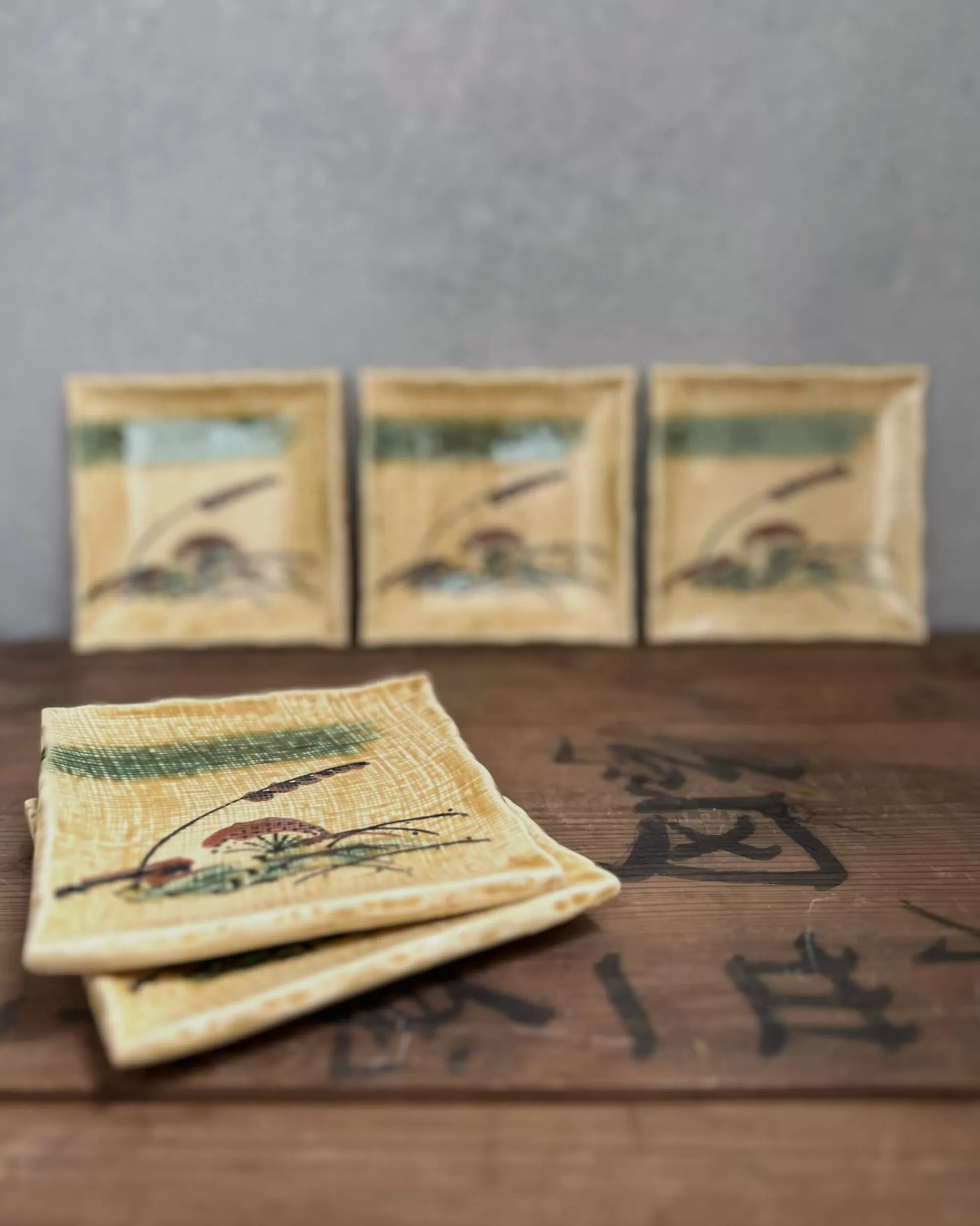 the maker Assiette En Céramique Japonaise Vintage Cheap