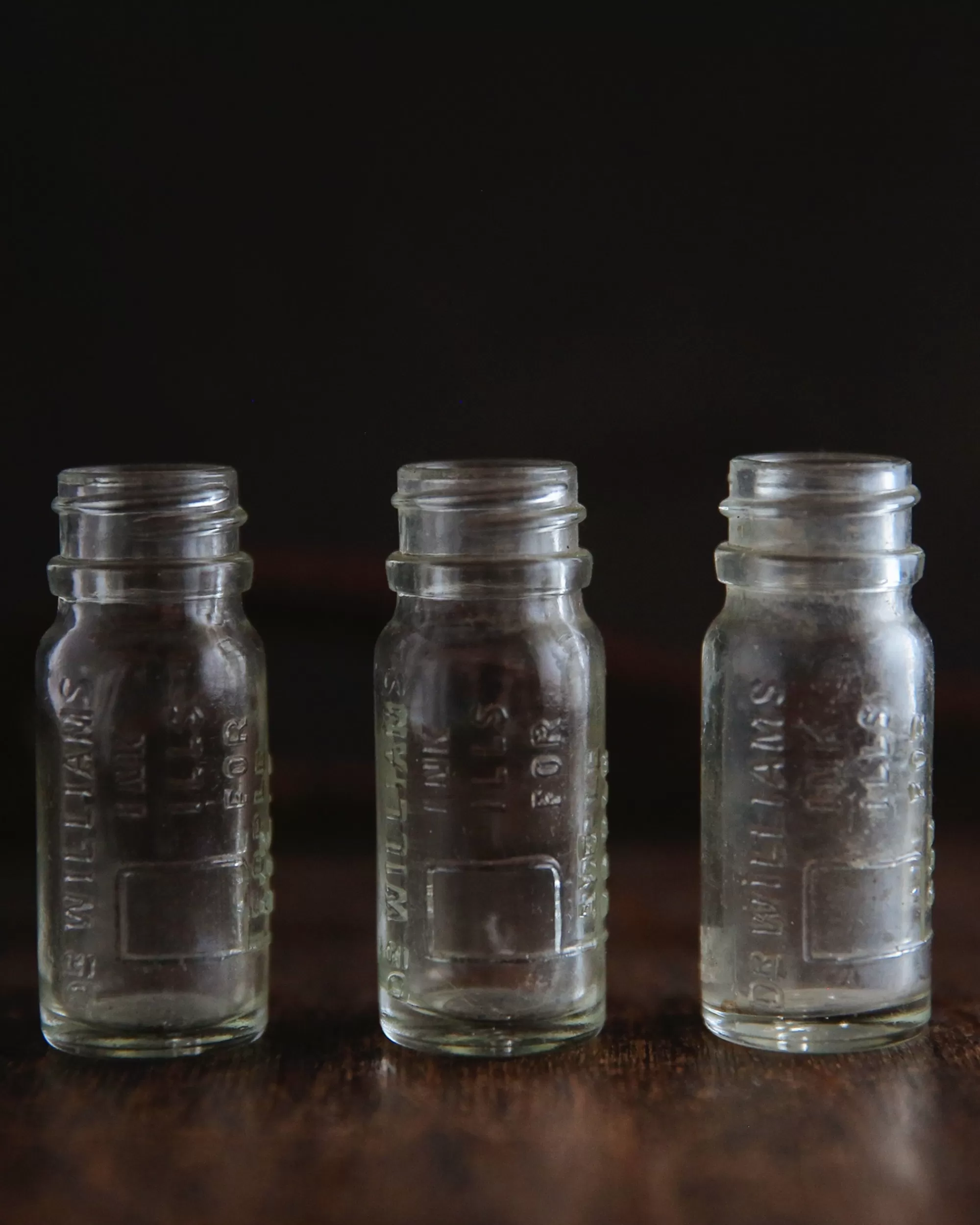 the maker Bouteilles En Verre Japonaises Vintage Store