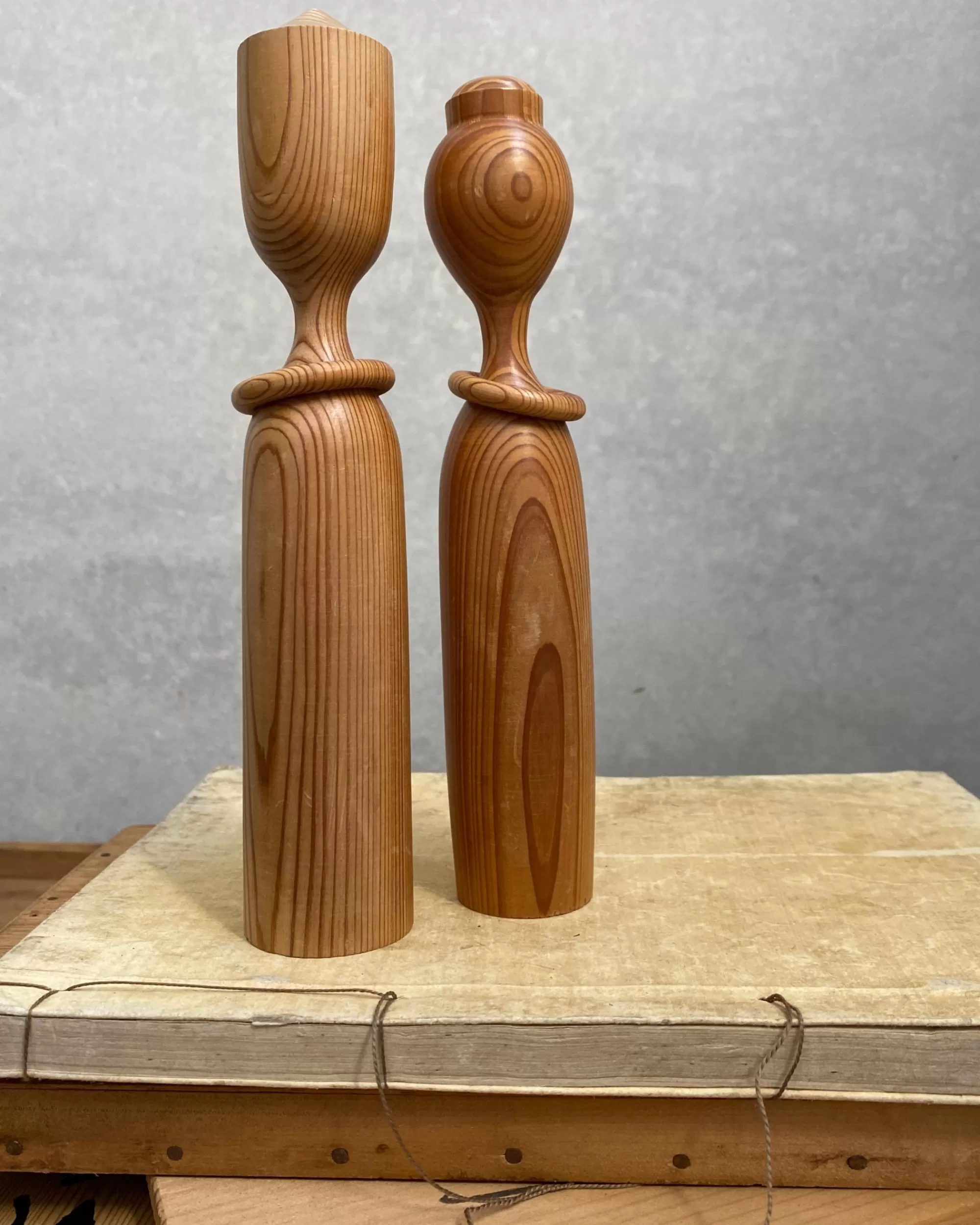 the maker Duo Kokeshi Japonais Vintage Online