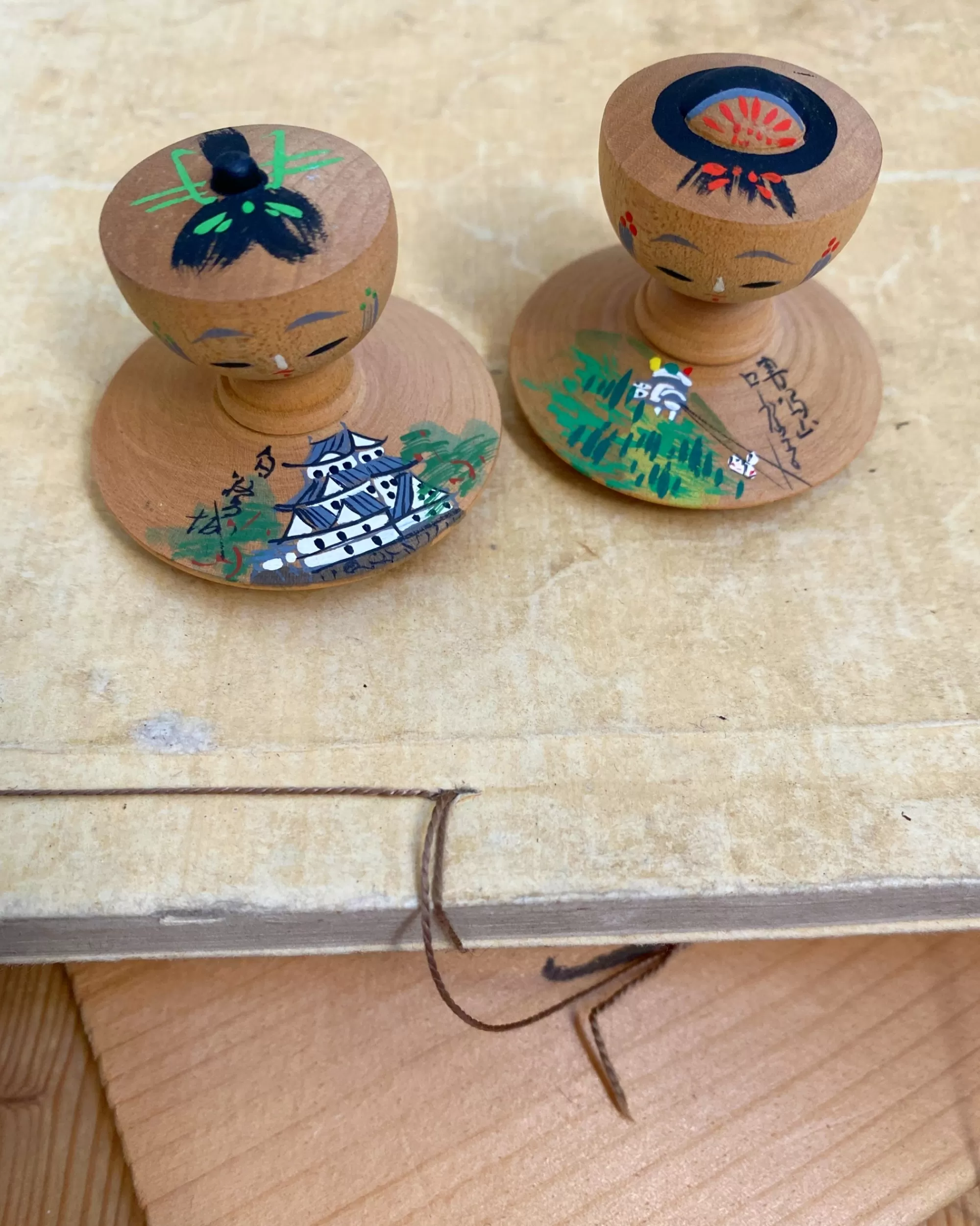 the maker Duo Kokeshi Japonais Vintage Store