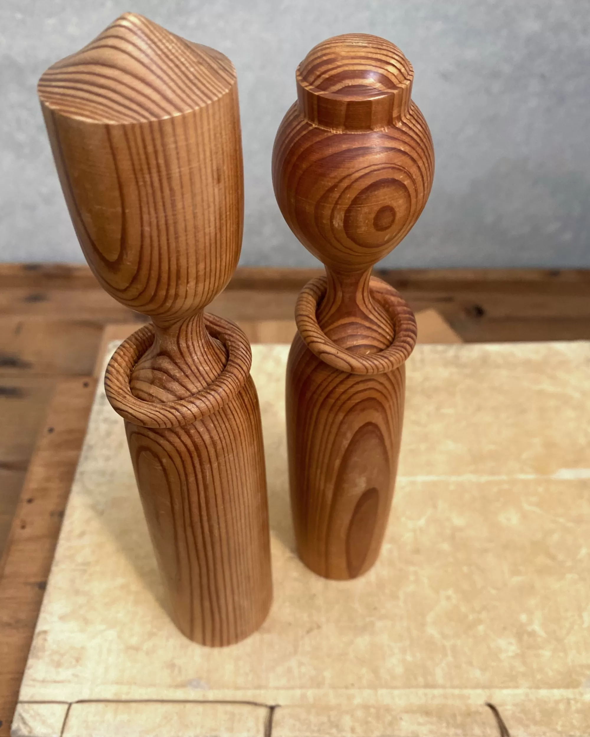 the maker Duo Kokeshi Japonais Vintage Online