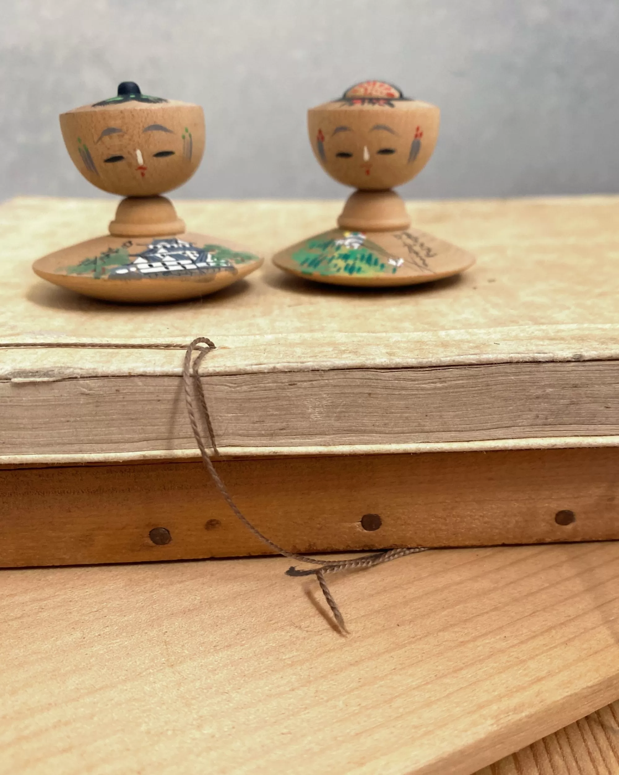 the maker Duo Kokeshi Japonais Vintage Store