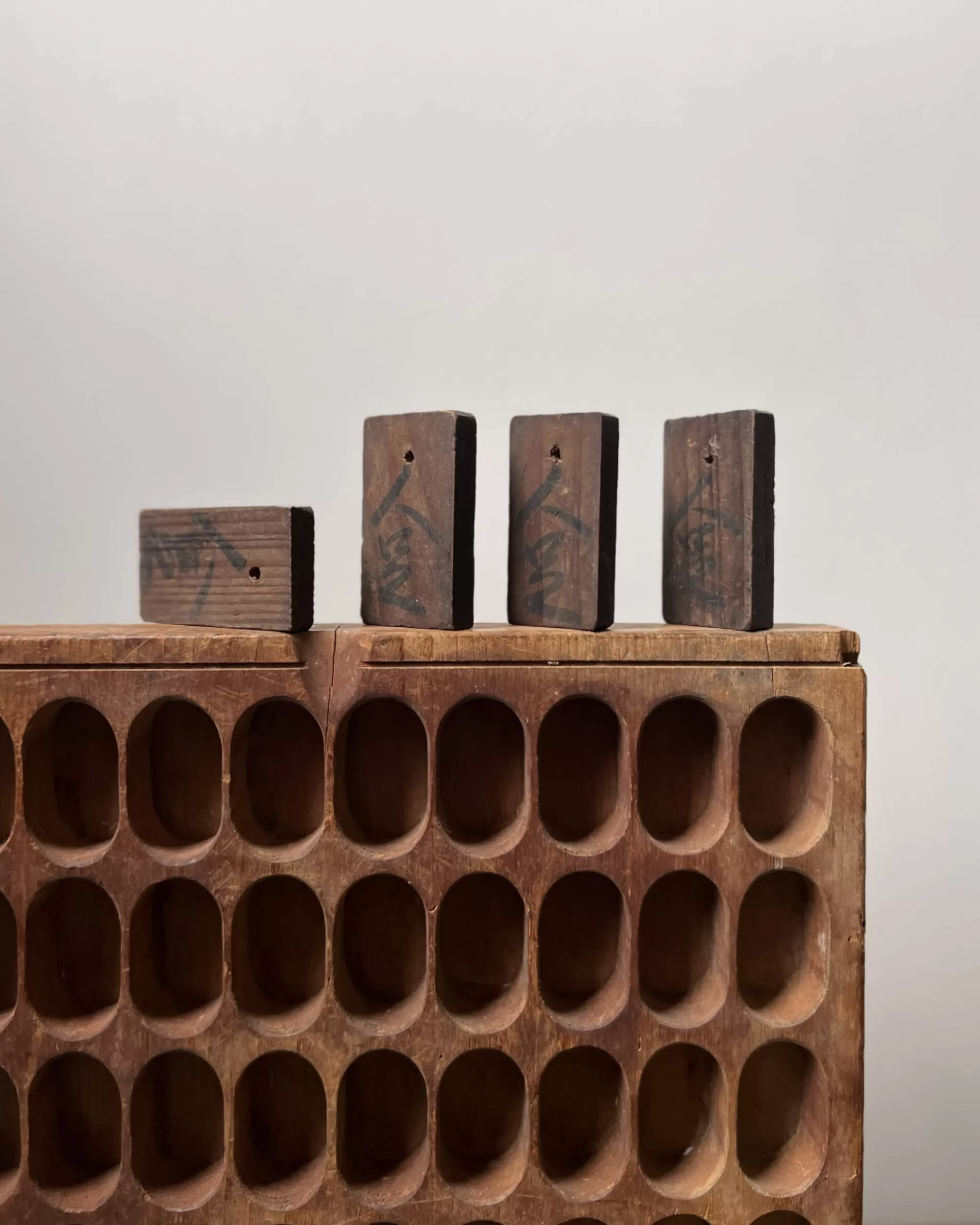 the maker Etiquettes En Bois Japonaises Vintage Online