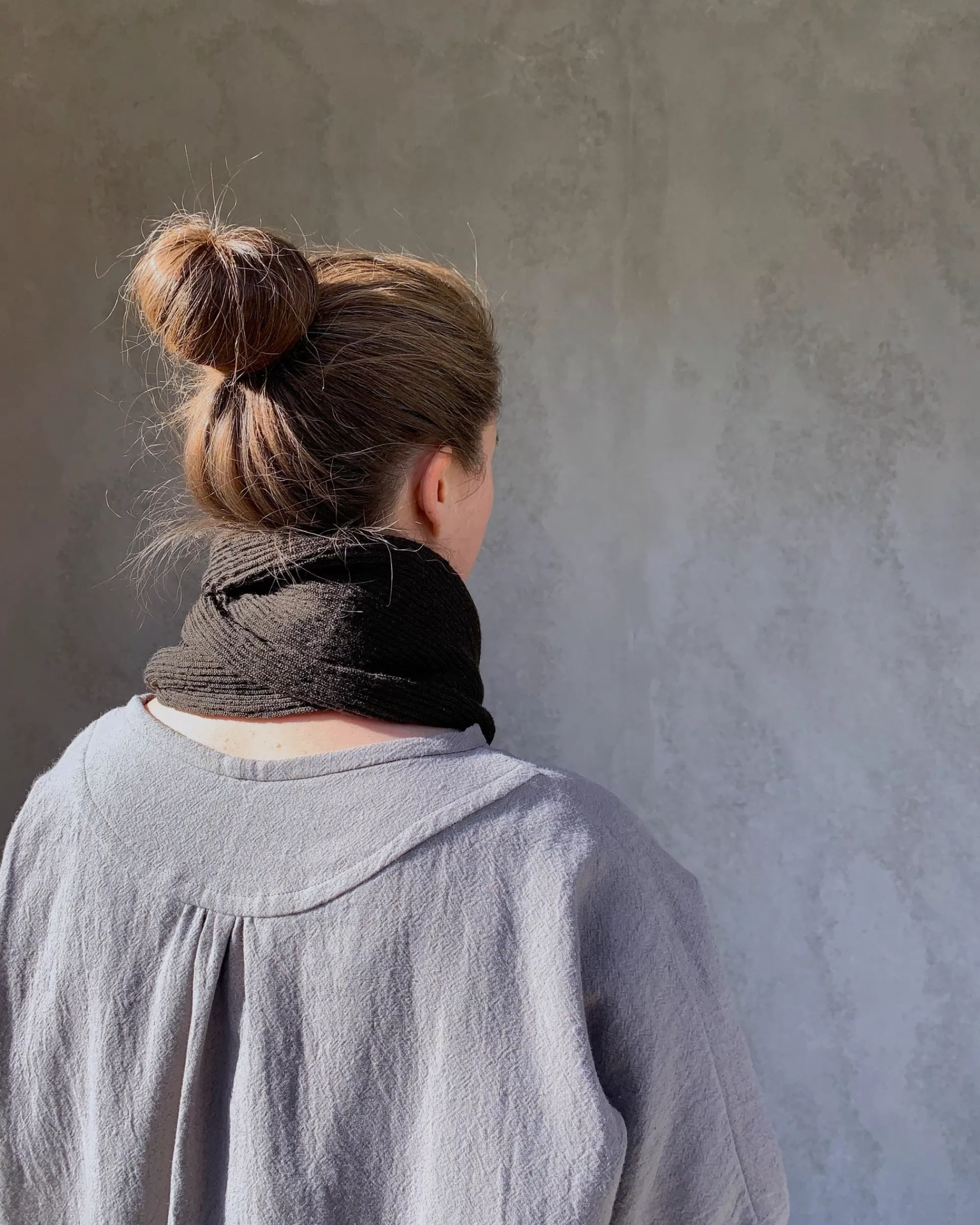 nishiguchi kutsushita Memeri : Echarpe A Boucle En Laine Merinos En Clou De Girofle Clearance