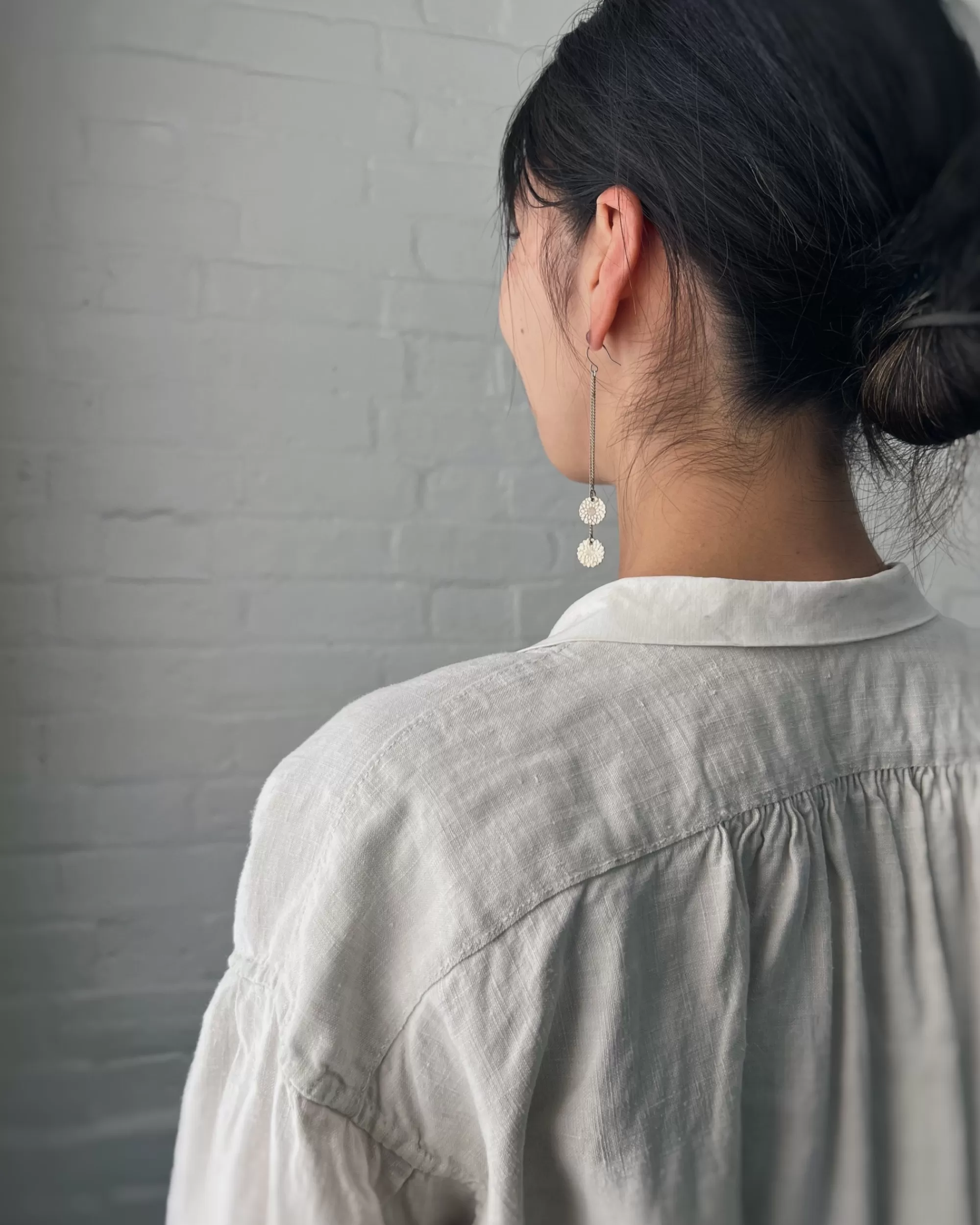modern marcel : Boucles D'Oreilles Chrysantheme Vintage Online