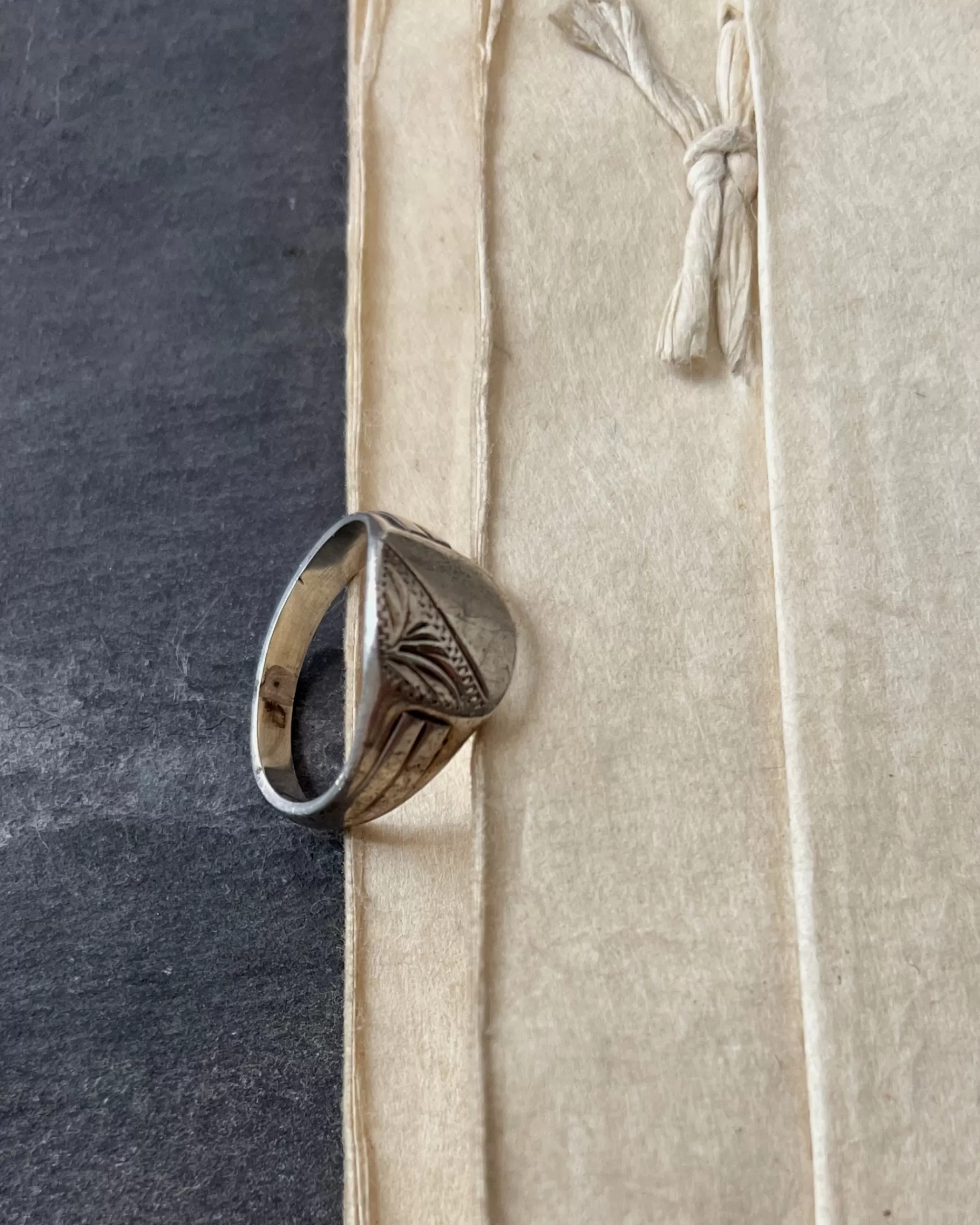 modern marcel : Chevaliere Vintage En Argent Discount