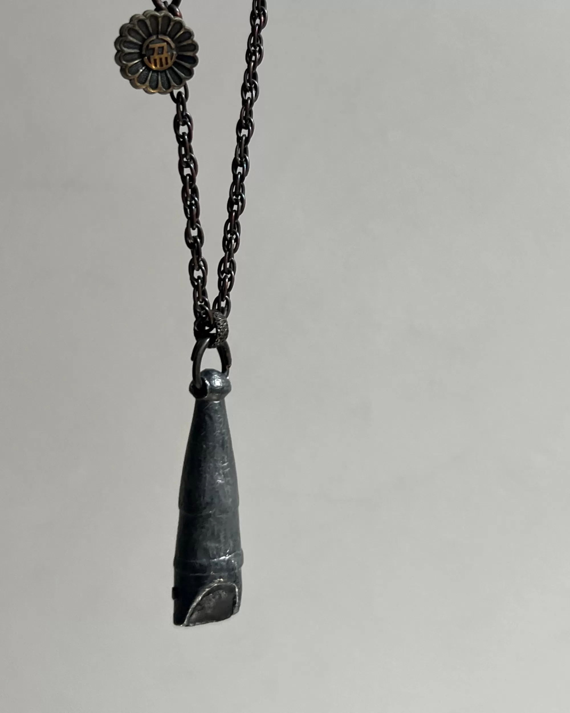 modern marcel : Collier Sifflet Vintage Flash Sale