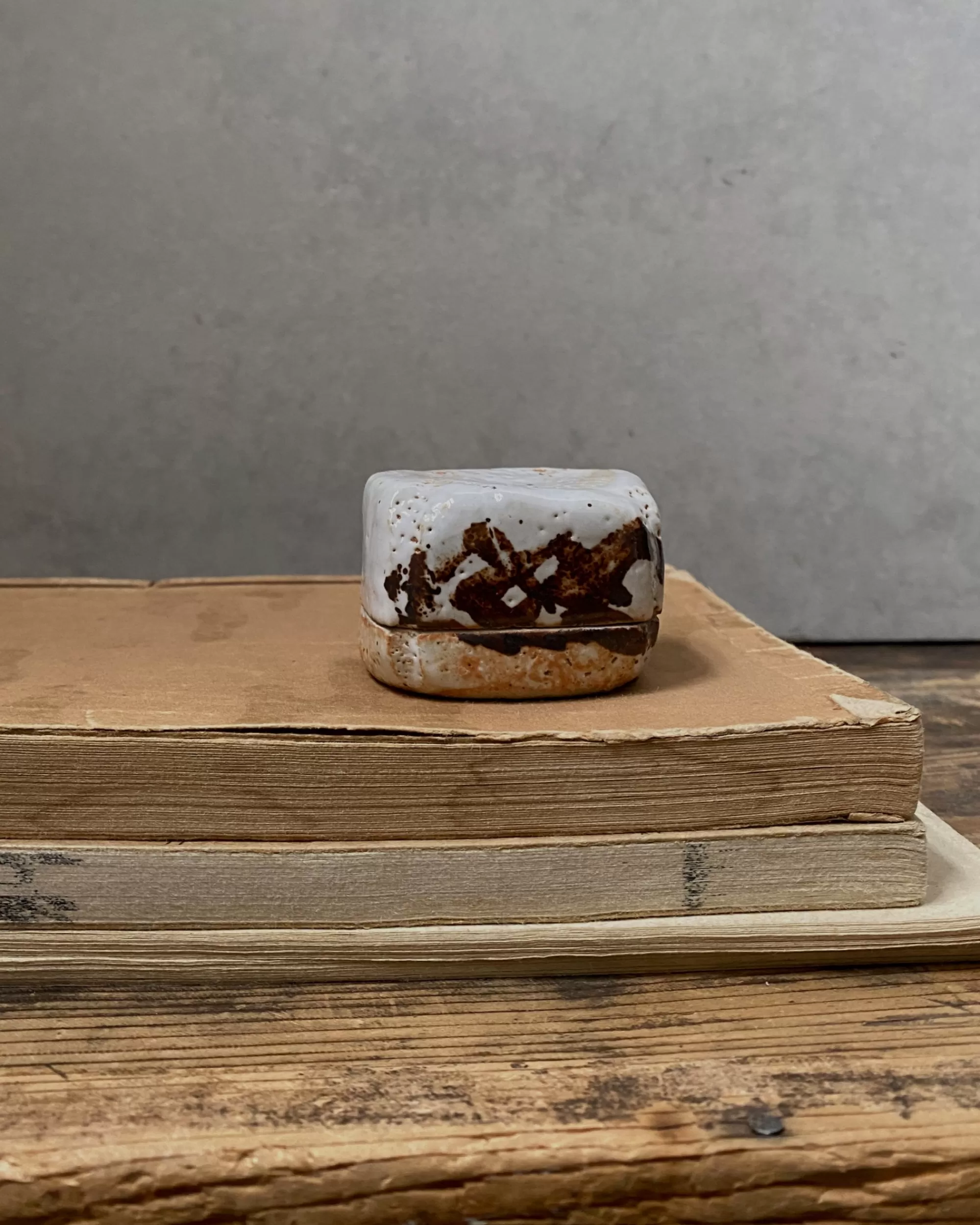 the maker Recipient A Couvercle En Céramique Japonaise Vintage Clearance