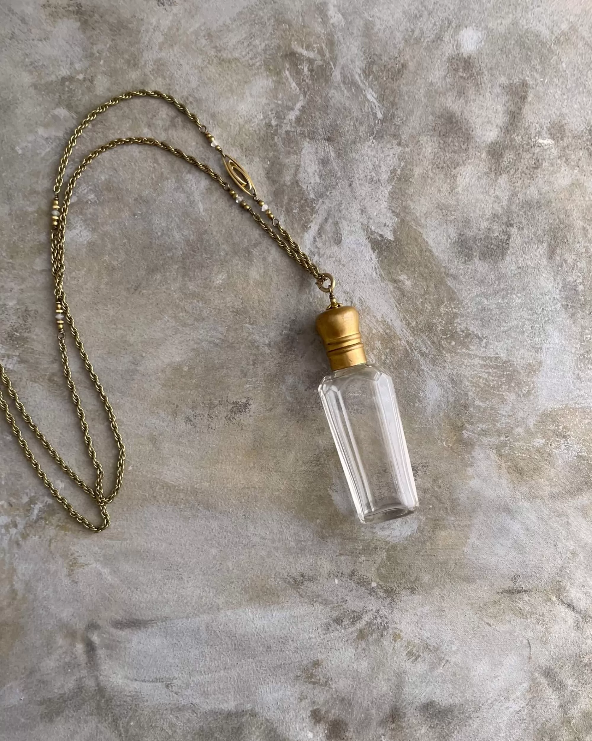 tabito : Collier En Laiton Avec Pendentif Flacon De Parfum Vintage Cheap