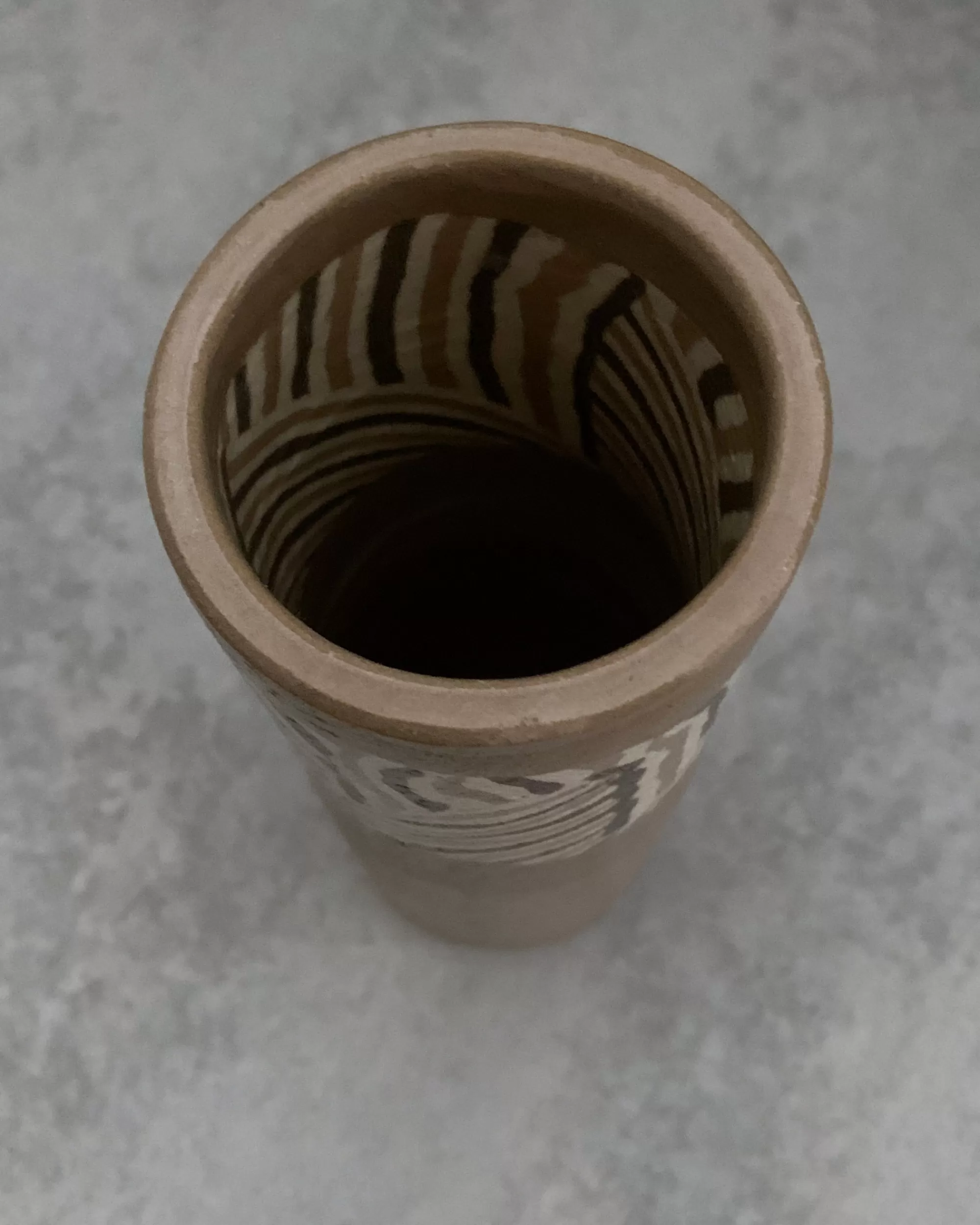 the maker Vase En Céramique Vintage Fashion