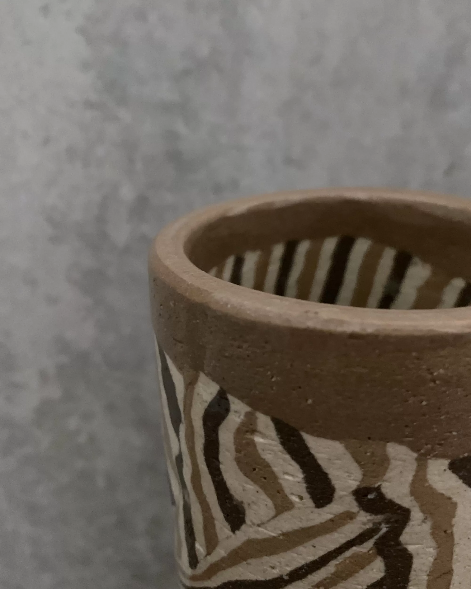 the maker Vase En Céramique Vintage Fashion